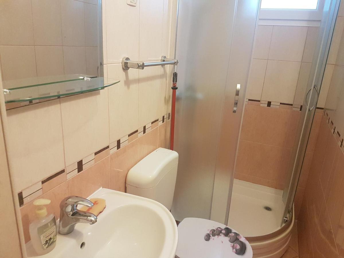 Apartments By The Sea Sveti Juraj, Senj - 2399 מראה חיצוני תמונה